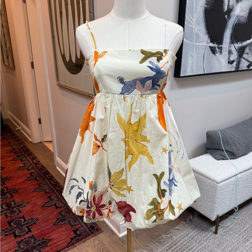 (NEW TAGS REMOVED) ZARA VOLUMINOUS PRINTED DRESS ZW COLLECTION. - SZ XS